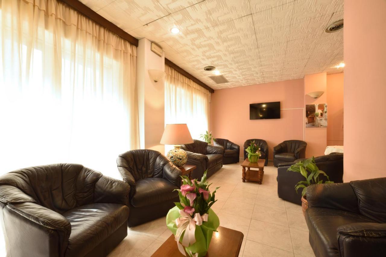 Hotel Morchio Mhotelsgroup Diano Marina Exterior foto